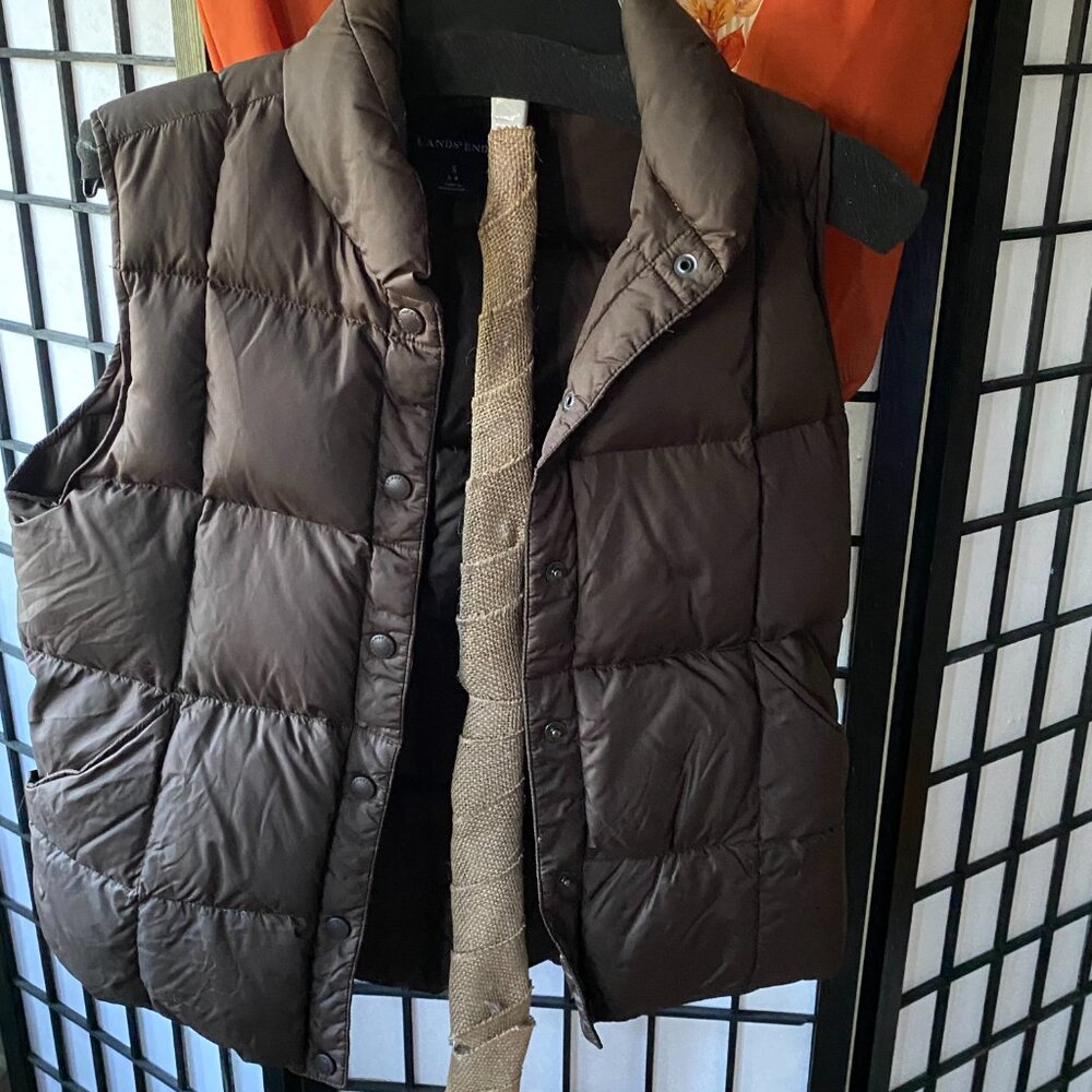 Brown puffer vest